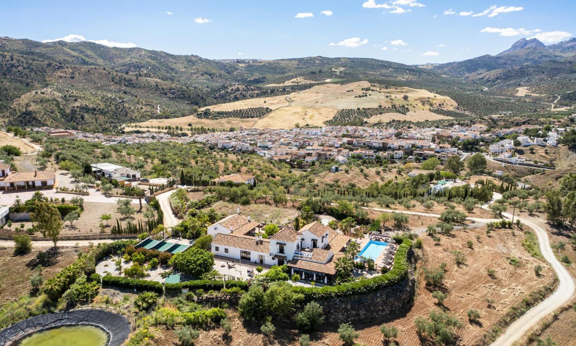 Hacienda Riogordo Bed & Breakfast Dış mekan fotoğraf